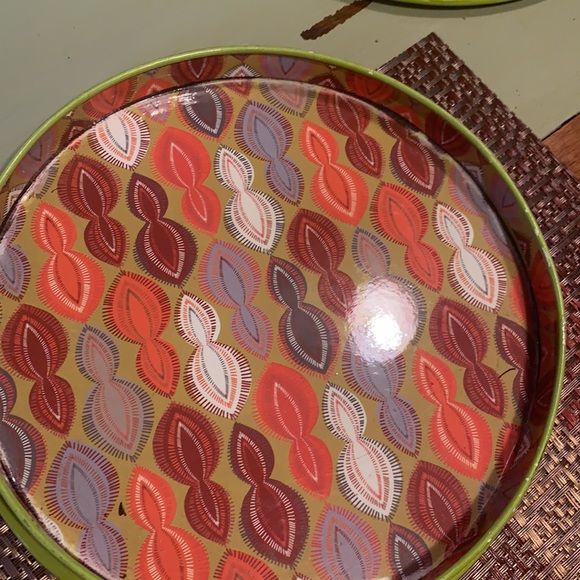 creative co op Jessica Swift tin dog trays - Picture 4 of 5